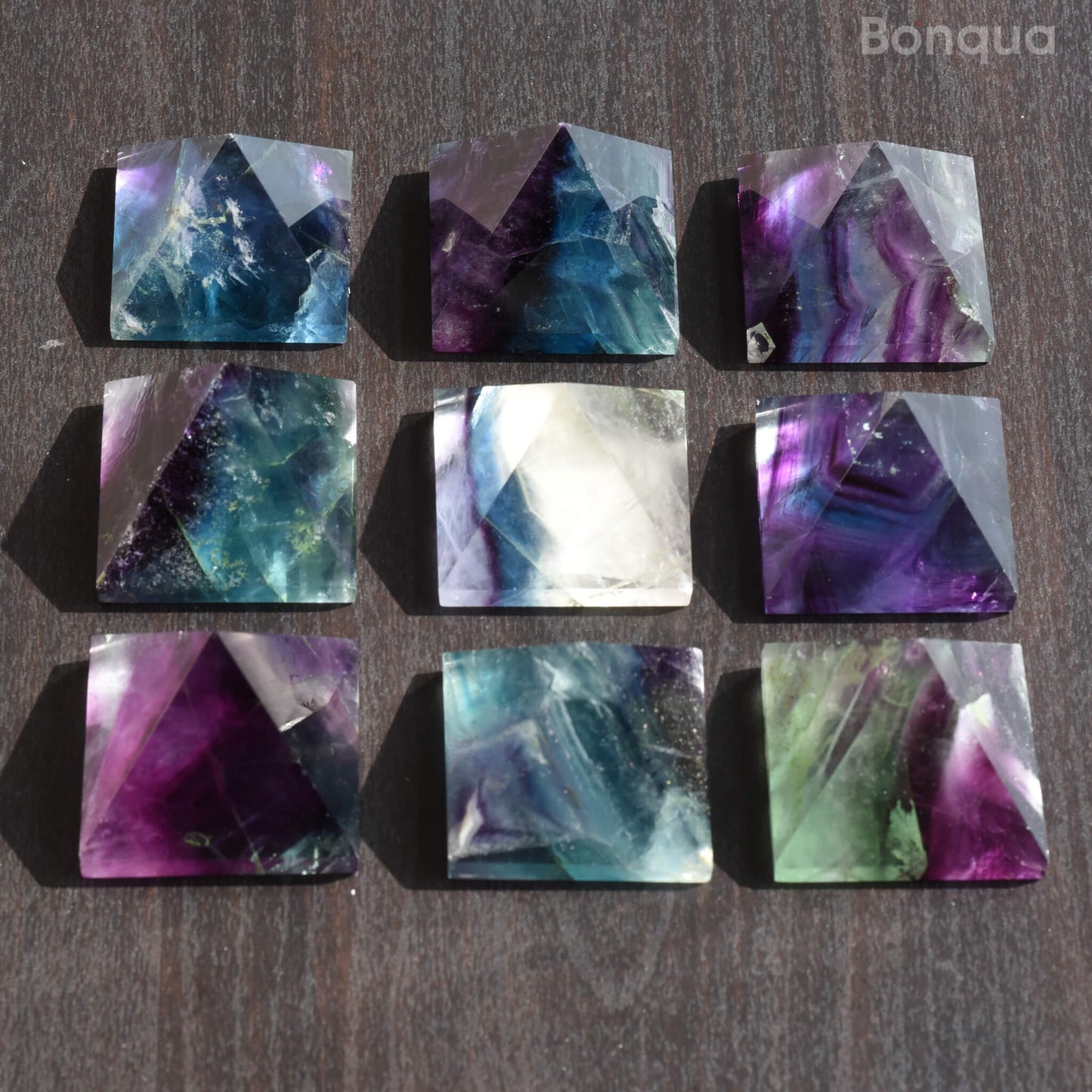 Pyramide en Fluorite