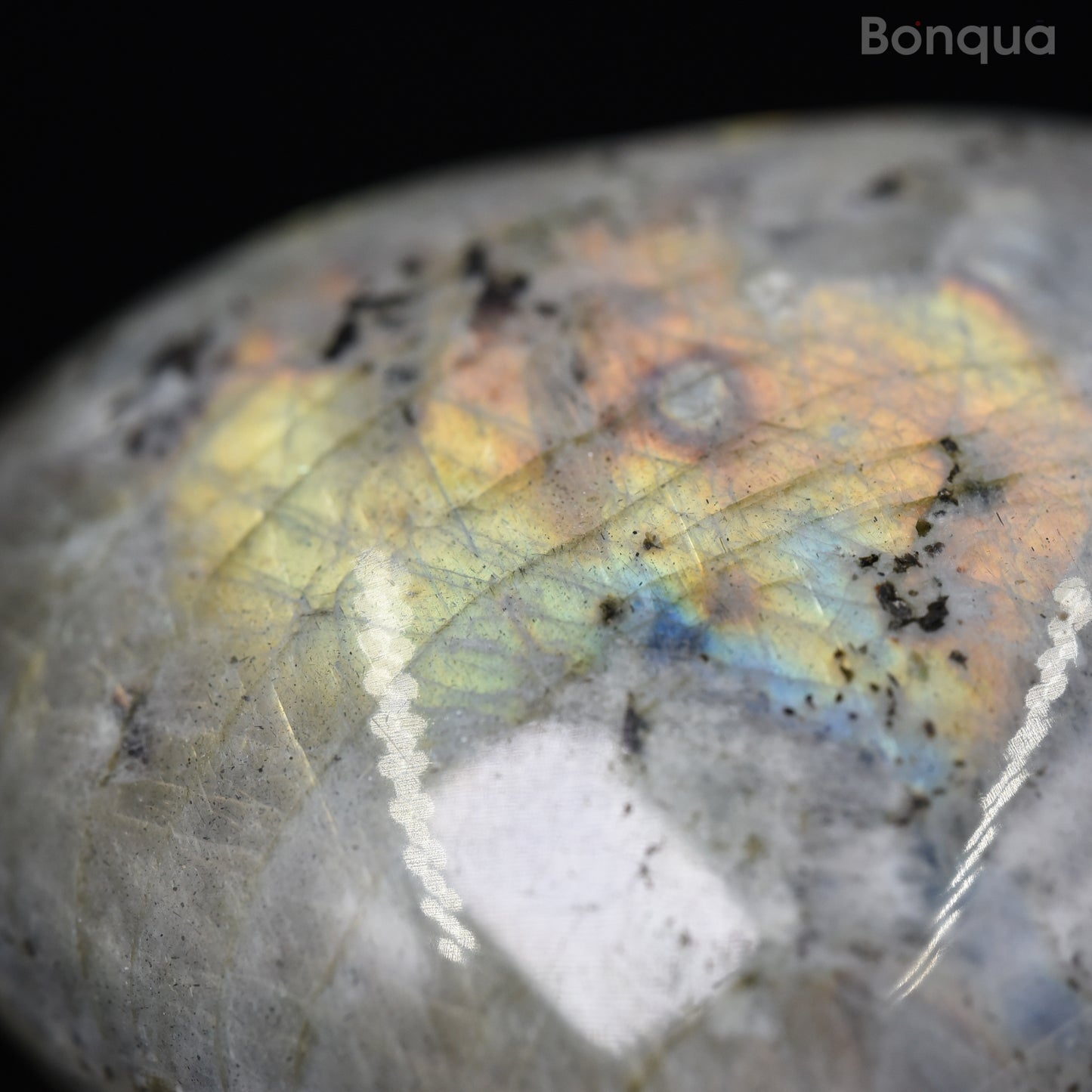 Coeur en Labradorite