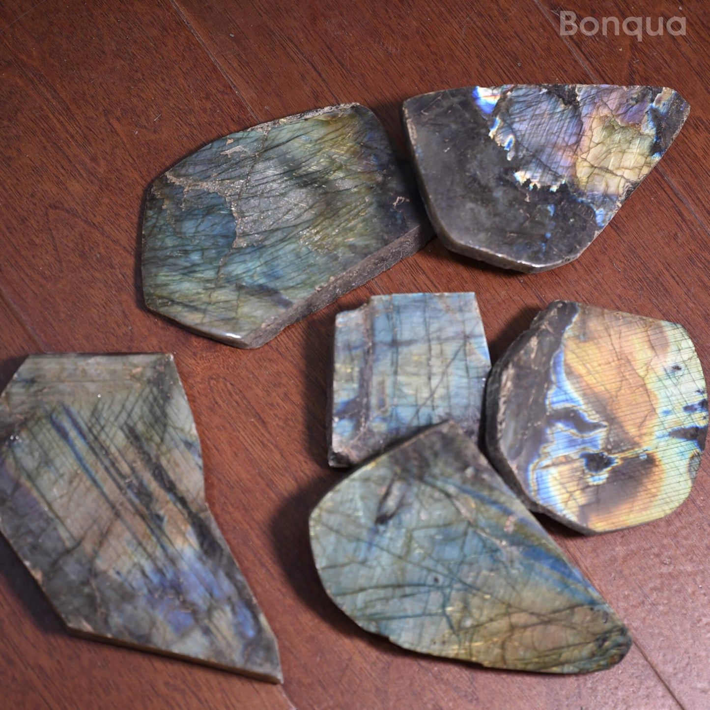 Tranche de Labradorite